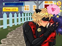 Miraculous Ladybug Kissing